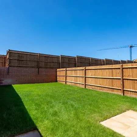 Beautiful Brand New 3 Bedroom City Centre House With Garden Derby Exterior foto